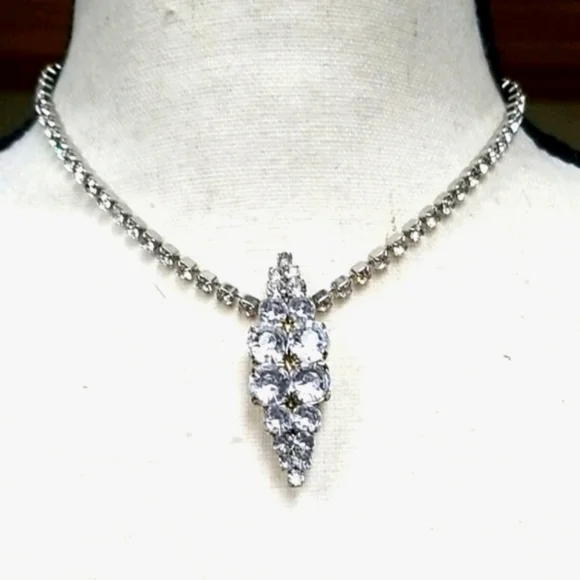 Vintage Rhinestone Brooch & Necklace Assemblage - Picture 3 of 13